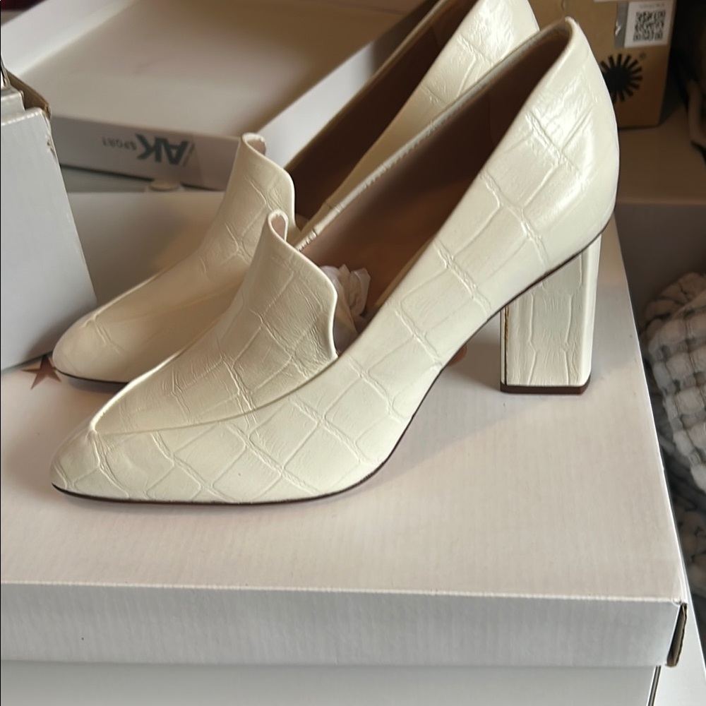 Elegant White Block Heel Women's Shoes